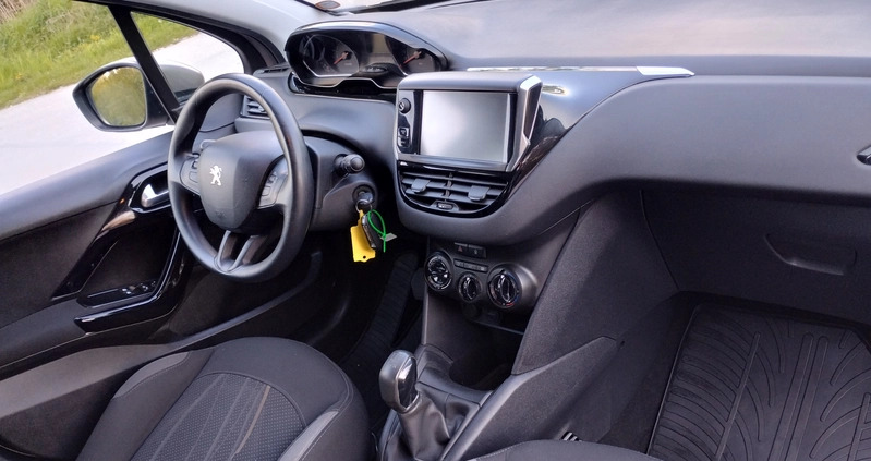 Peugeot 208 cena 18900 przebieg: 218000, rok produkcji 2013 z Chmielnik małe 529